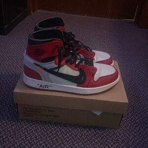 Off-White Jordan 1 Chicago